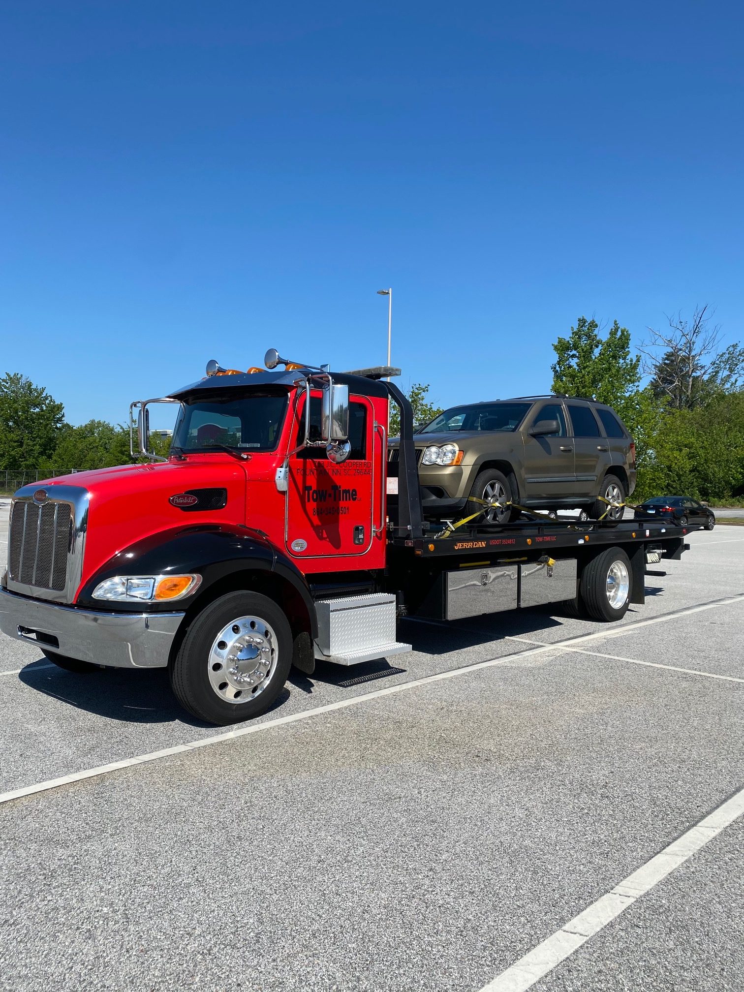 Towed Jeep from Woodruff Rd SC to Greenville SC